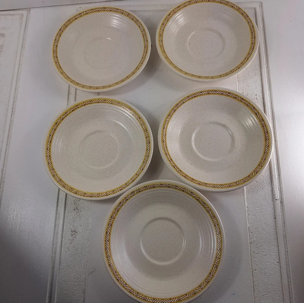 Lot of 5 Franciscan Hacienda Gold 6 1/2" Earthenware Bread / Dessert Plates  USA - Picture 2 of 9